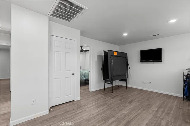 $829,999 | 19904 Holly Drive, Saugus, CA 91350