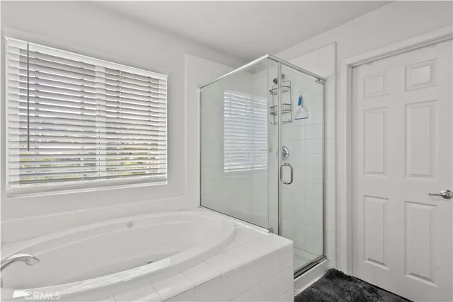 $829,999 | 19904 Holly Drive, Saugus, CA 91350