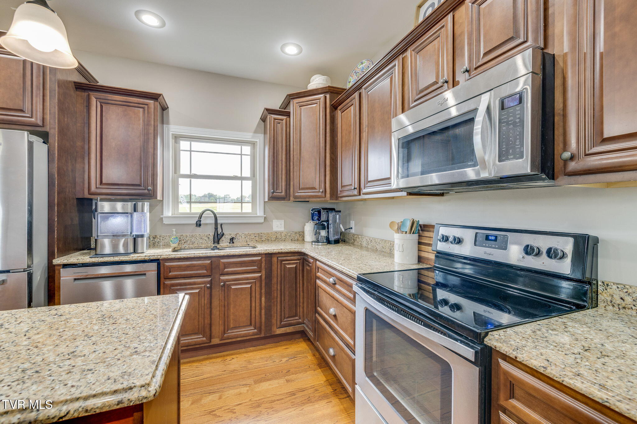 223 Sherfey Road Jonesborough, TN 37659 - Photo 14 of 43 013