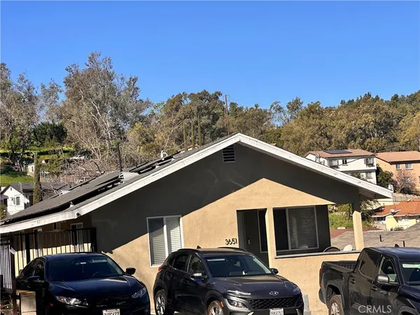 $1,880 | 3651 Armour Avenue, Unit 1/4, Los Angeles, CA 90032