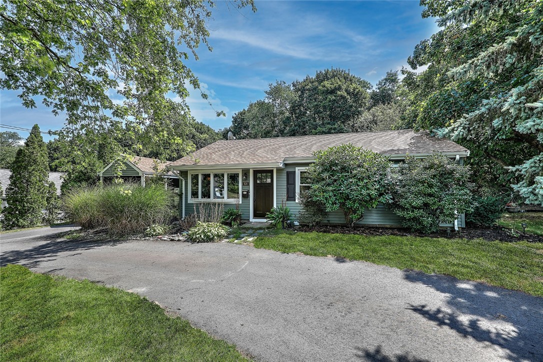 636 County Road Barrington, RI 02806 - Photo 2 of 32 Gallery Image 2