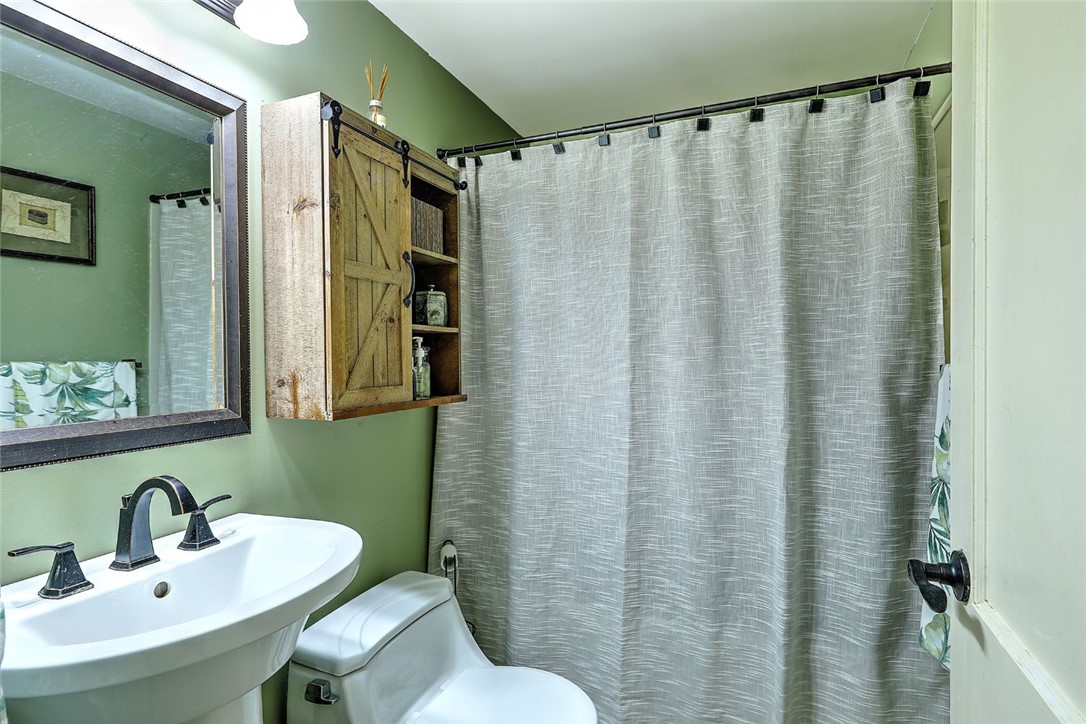 636 County Road Barrington, RI 02806 - Photo 23 of 32 Gallery Image 23