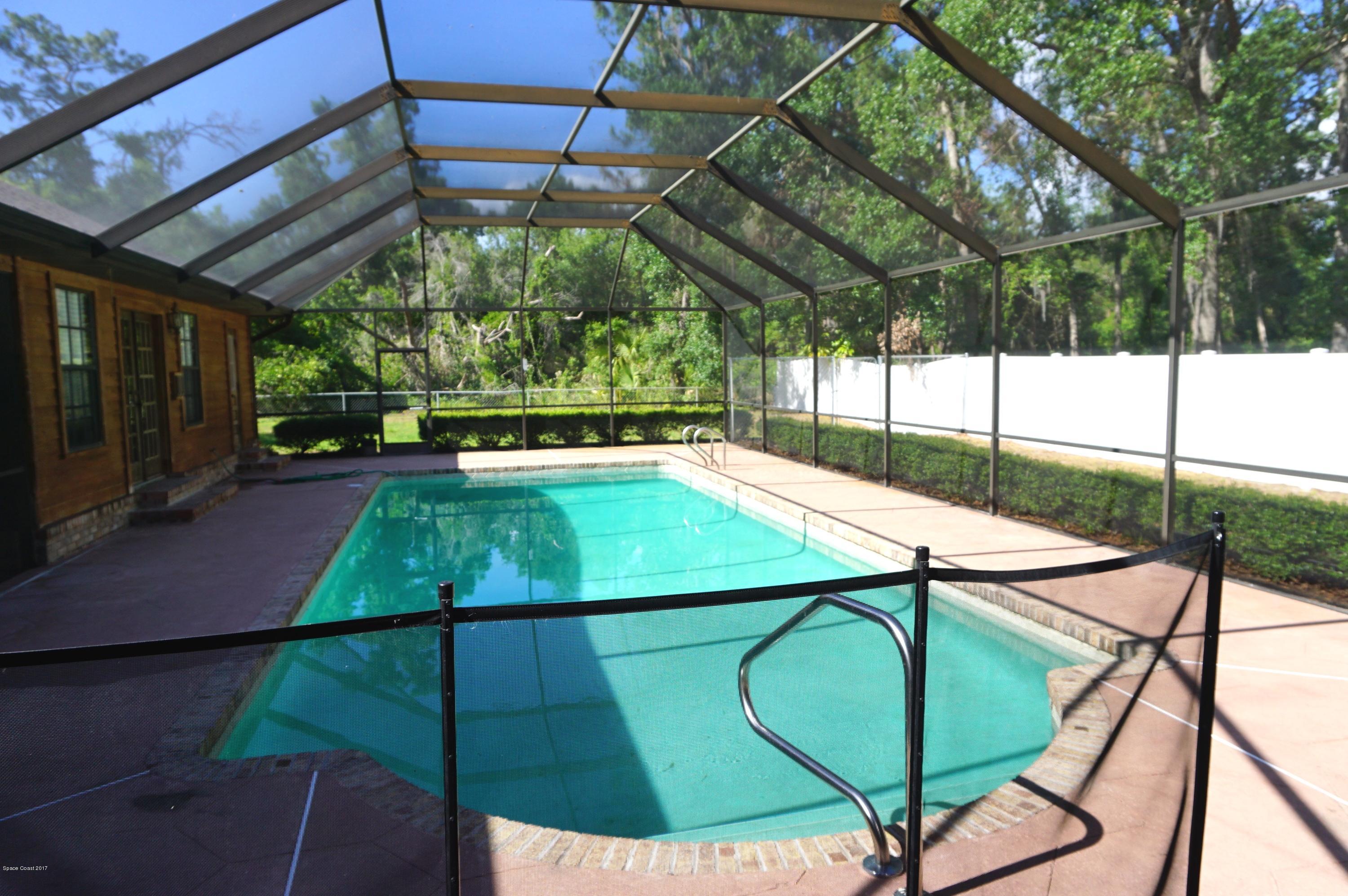 3240 Parrish Road Titusville, FL 32796 - Photo 2 of 44 DSC03857