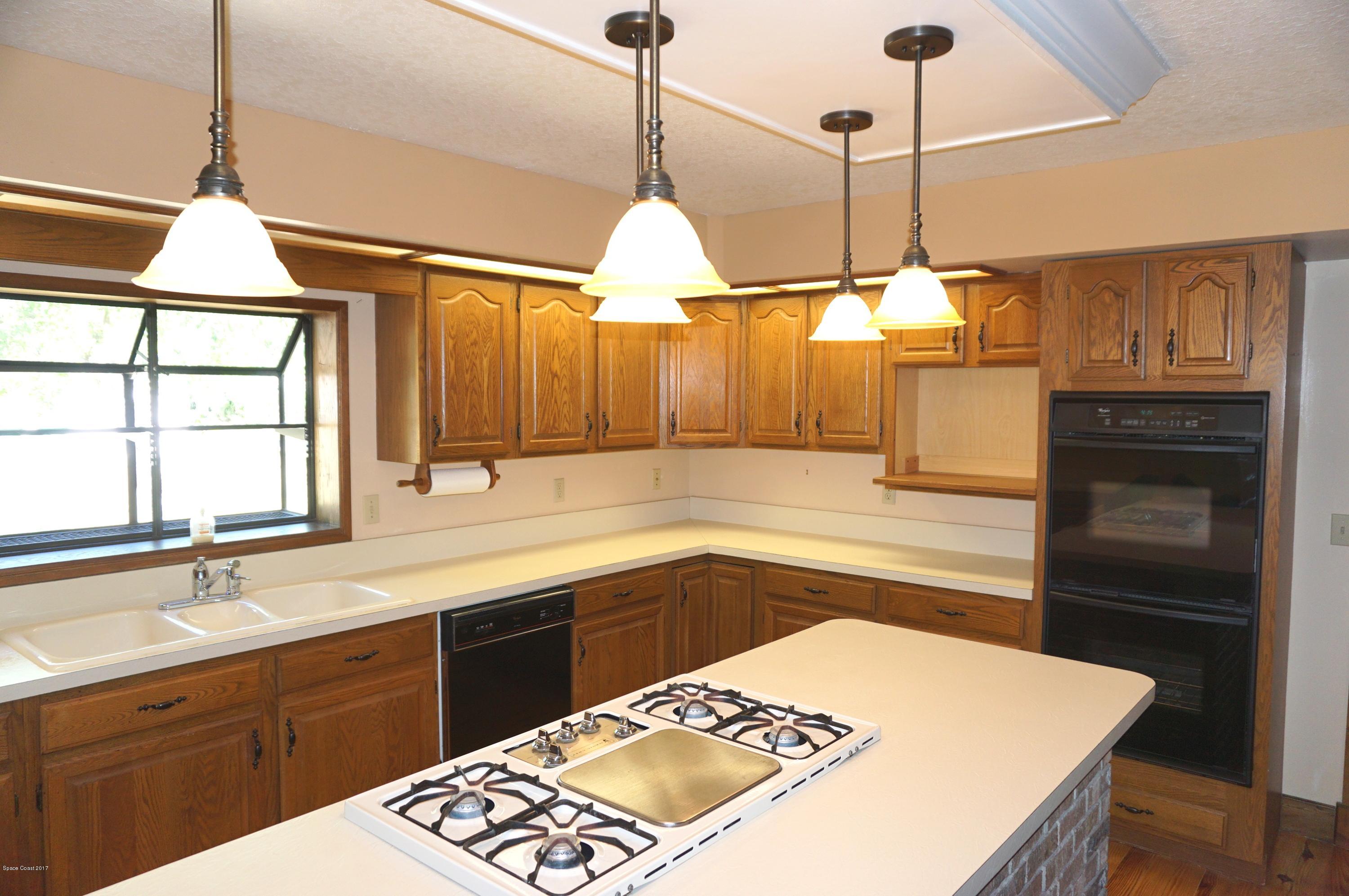 3240 Parrish Road Titusville, FL 32796 - Photo 11 of 44 DSC03821