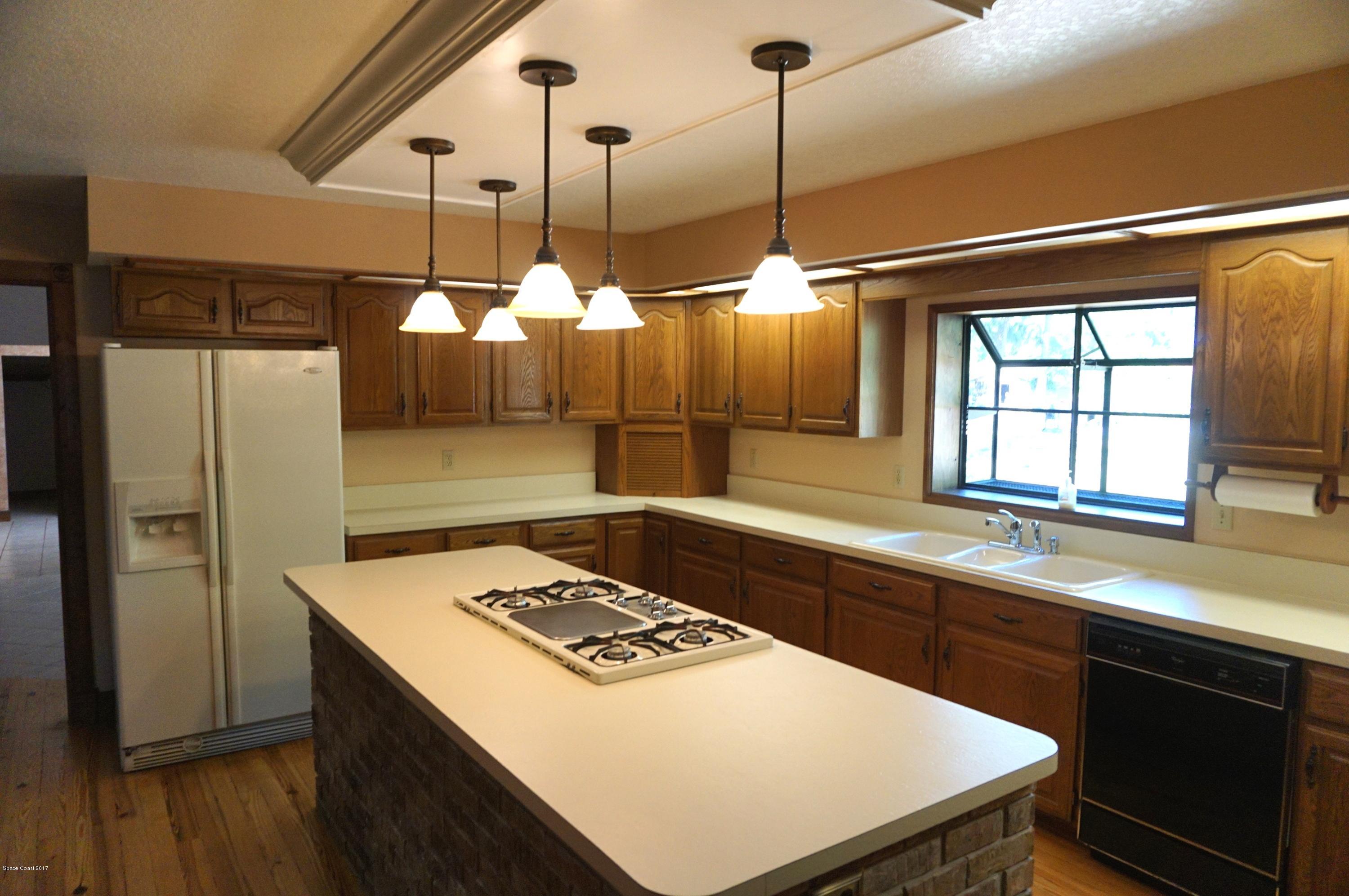 3240 Parrish Road Titusville, FL 32796 - Photo 12 of 44 DSC03822