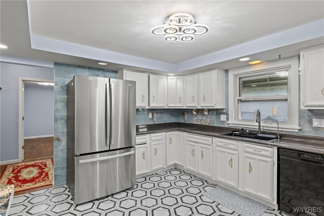 869 Dick Road Cheektowaga, NY 14225 - Photo 12 of 44