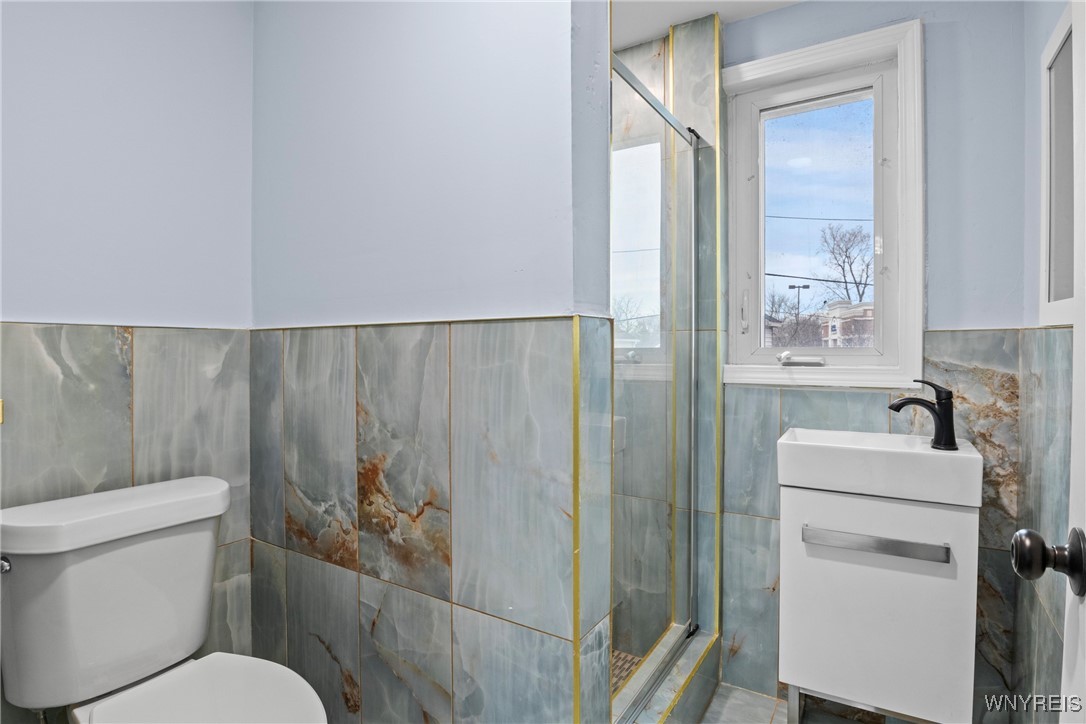 869 Dick Road Cheektowaga, NY 14225 - Photo 19 of 44