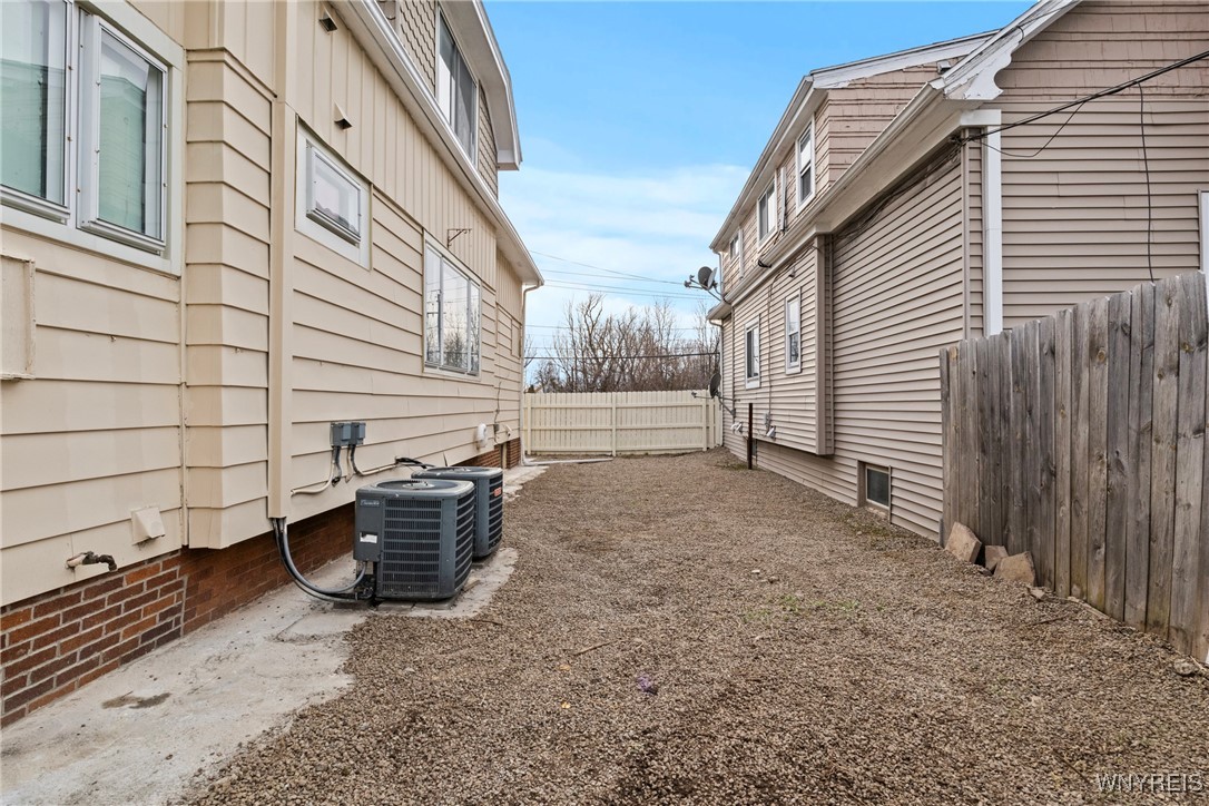 869 Dick Road Cheektowaga, NY 14225 - Photo 39 of 44