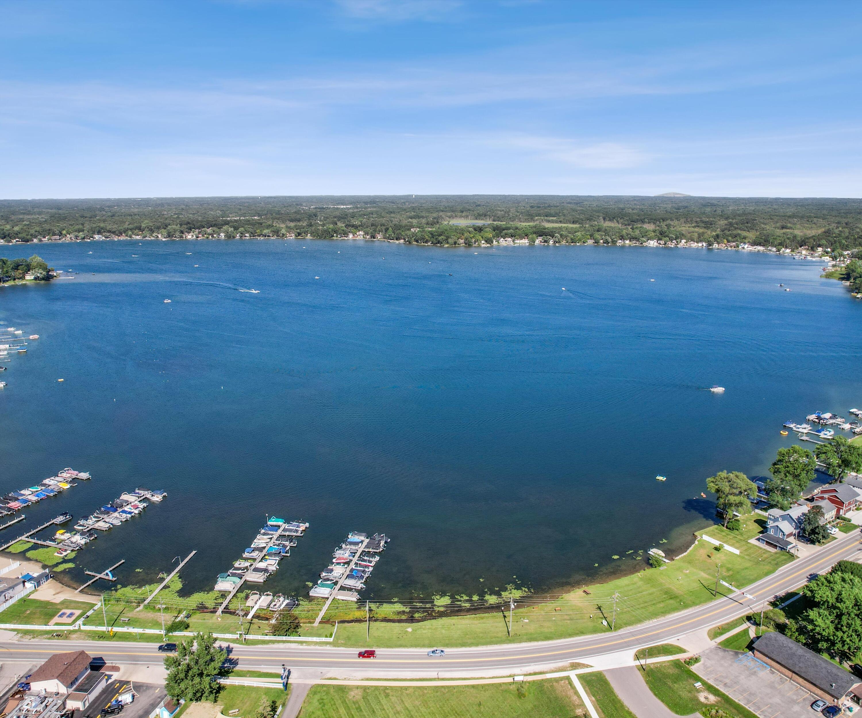 9638 Main Street Whitmore Lake, MI 48189 - Photo 36 of 38 The BENEFIT of Lake Life (31)