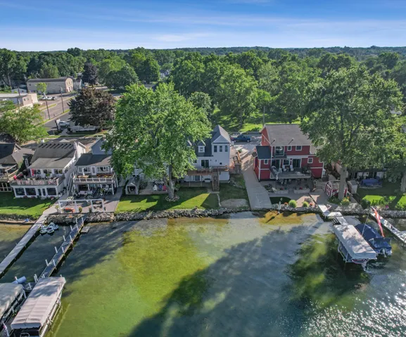 $695,000 | 9638 Main Street, Whitmore Lake, MI 48189