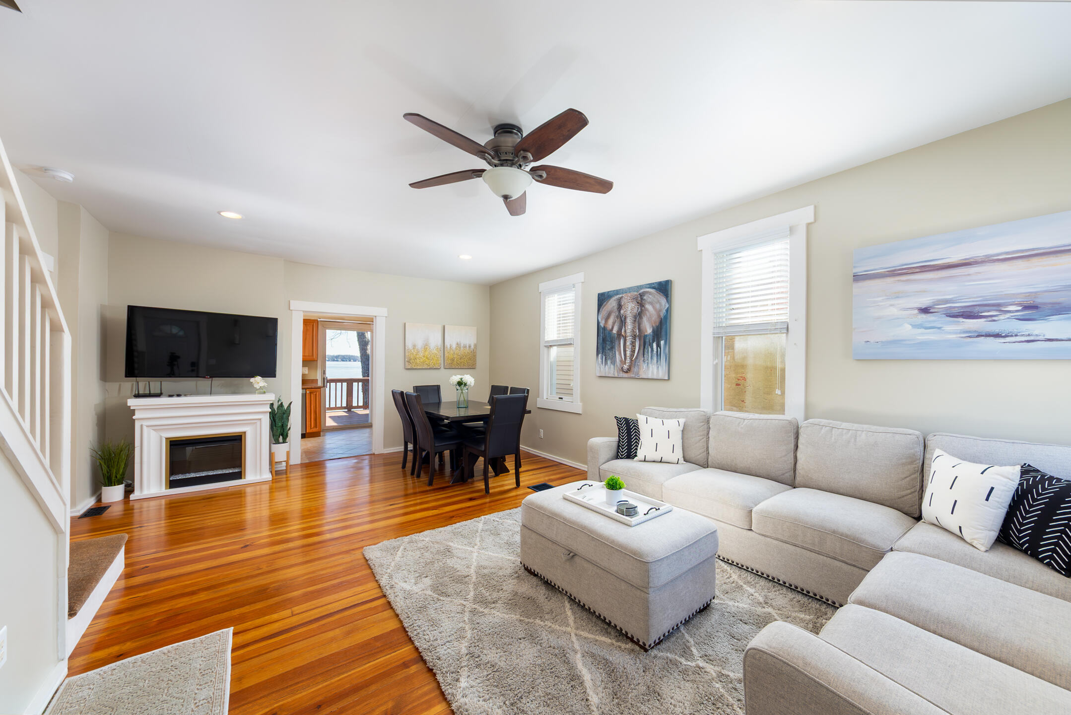 9638 Main Street Whitmore Lake, MI 48189 - Photo 6 of 38 The BENEFIT of Lake Life (11)