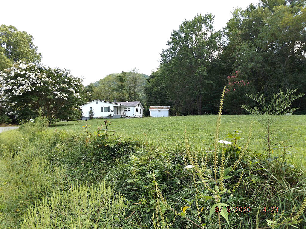 334 Whaley Town Road Butler, TN 37640 - Photo 16 of 24 DSCF7076777