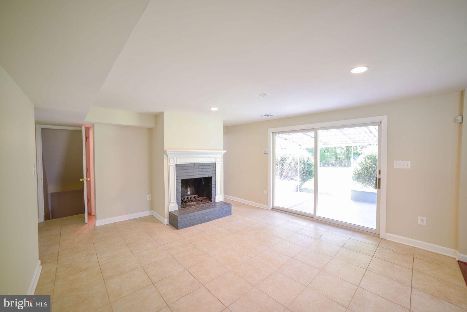 1405 Fillmore Road Fort Washington, MD 20744 - Photo 12 of 39 Gallery Image 12