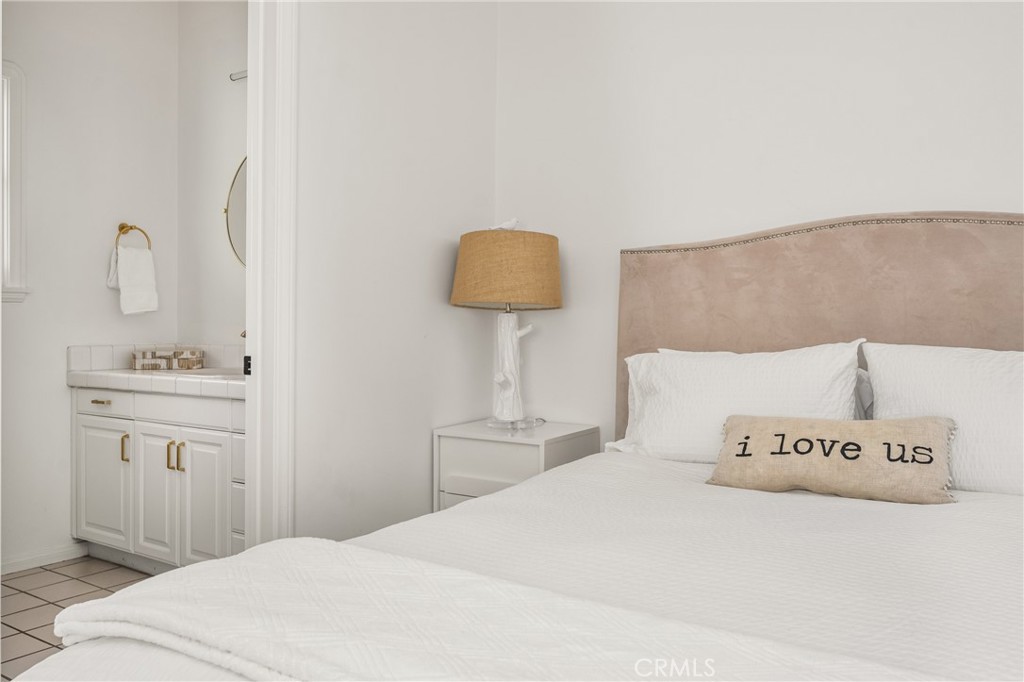 33812 Castano Drive Dana Point, CA 92629 - Photo 28 of 41 Secondary bedroom with en-suite bathroom.