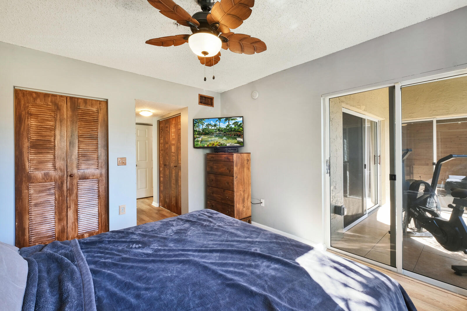 284 Village Boulevard, Unit 9305 Tequesta, FL 33469 - Photo 13 of 29 13_Image_13_mls