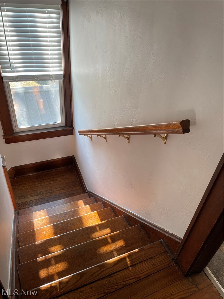 1925 Creston Road Cambridge, OH 43725 - Photo 12 of 25 Gallery Image 12