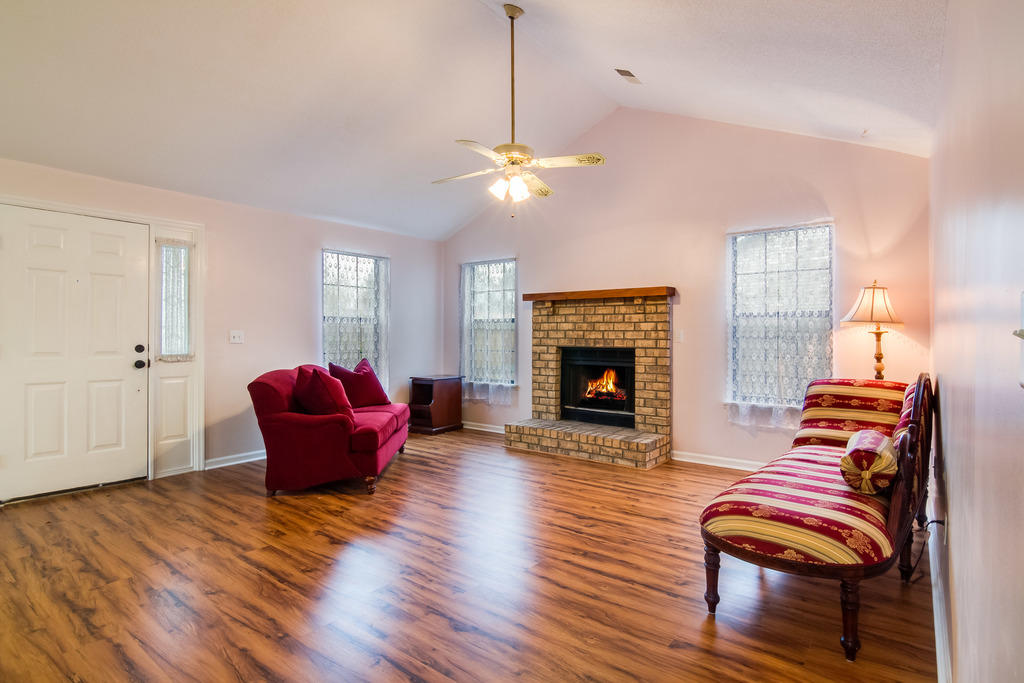 3275 Rachael Circle Ladson, SC 29456 - Photo 5 of 24 IMG_4398
