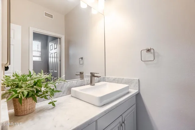 $2,250,000 | 181 Via Sandra, Newbury Park, CA 91320