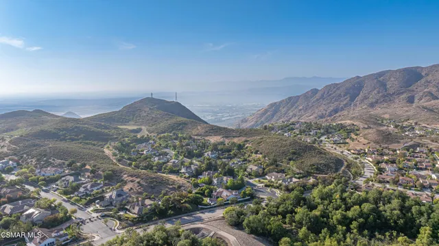 $2,250,000 | 181 Via Sandra, Newbury Park, CA 91320