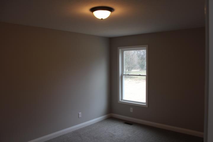779 Enos Road Seymour, IN 47274 - Photo 12 of 29