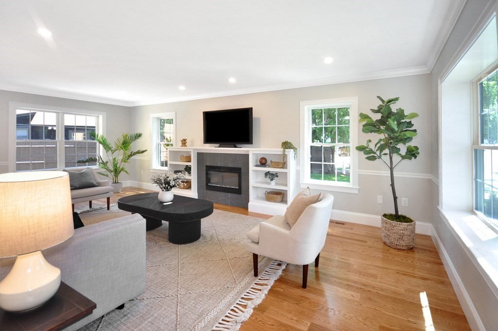 3 Stowecroft Road Arlington, MA 02474 - Photo 4 of 42