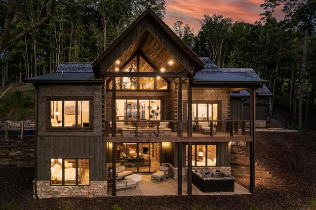a view of house with a outdoor space