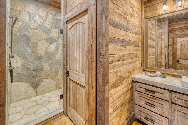 $1,850,000 | 91 Kittatinny Drive, Mineral Bluff, GA 30559