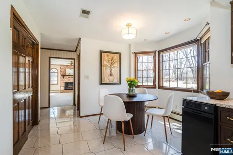 $799,000 | 7 Lexington Avenue, Neshanic Station, NJ 08853