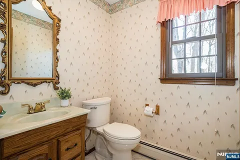 $799,000 | 7 Lexington Avenue, Neshanic Station, NJ 08853