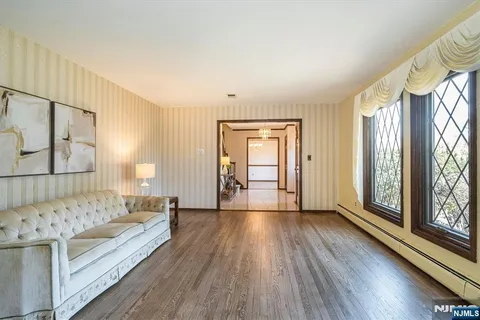 $799,000 | 7 Lexington Avenue, Neshanic Station, NJ 08853