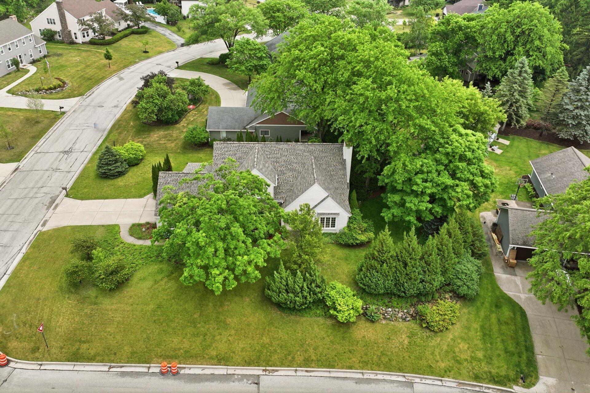 4100 South 119th Street Greenfield, WI 53228 - Photo 25 of 31 AERIAL