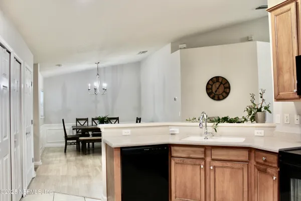 $2,000 | 6518 White Blossom Circle, Unit 27D, Jacksonville, FL 32258