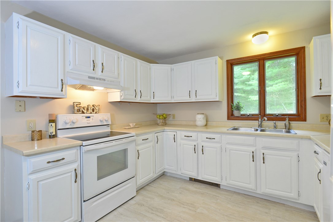 157 Widow Sweets Road Exeter, RI 02822 - Photo 10 of 28