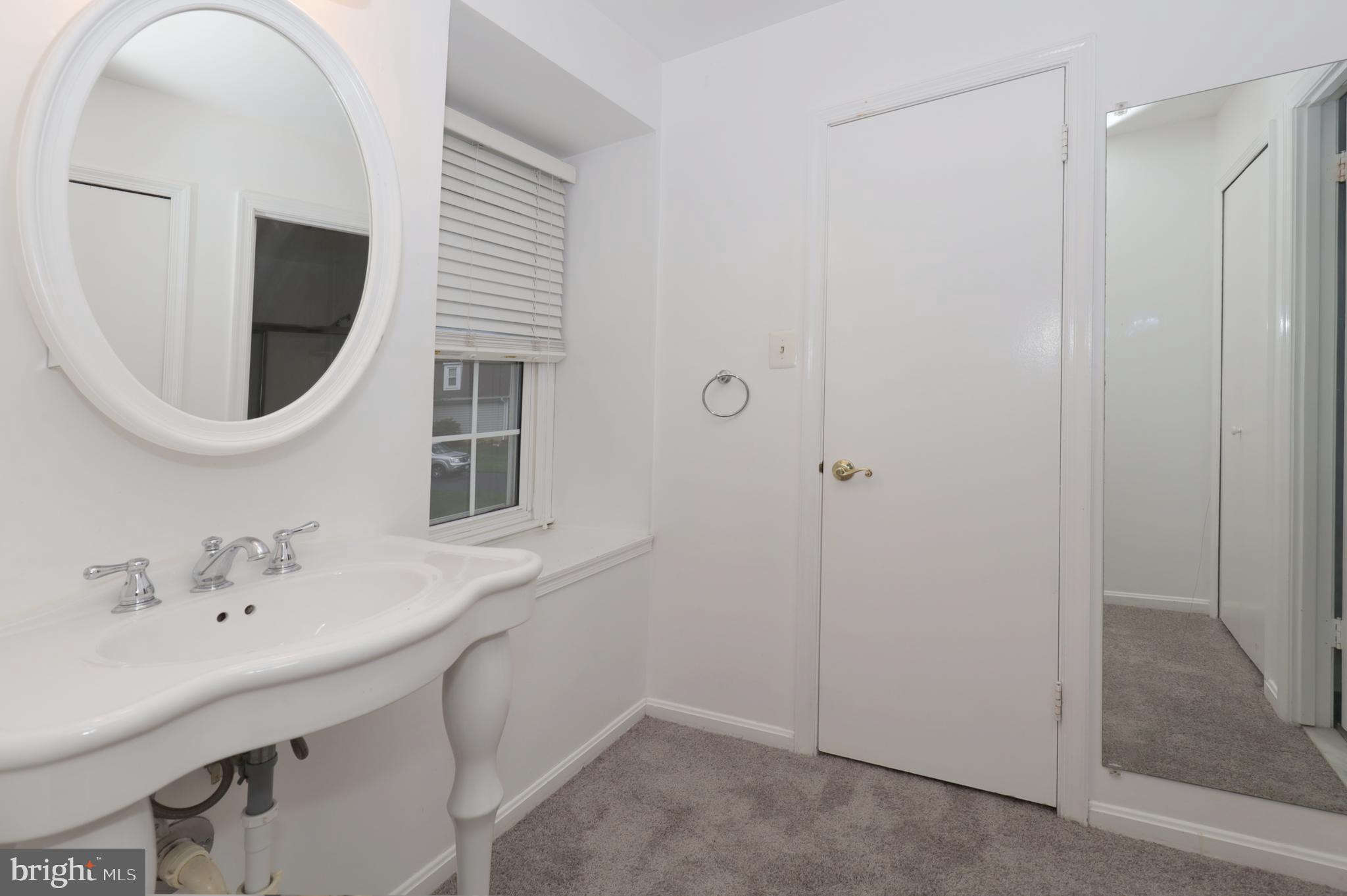 9925 Natick Road Burke, VA 22015 - Photo 36 of 66 master bath