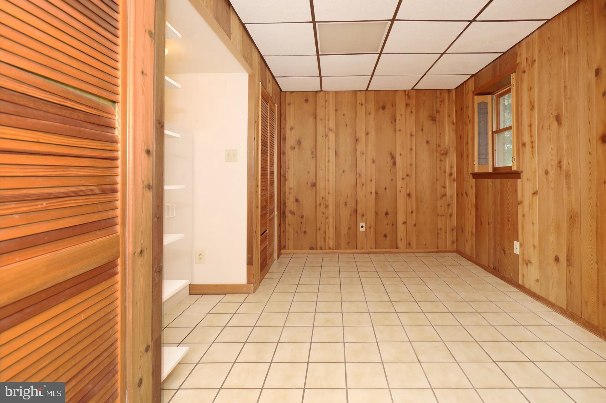 9925 Natick Road Burke, VA 22015 - Photo 46 of 66 Lower level bedroom
