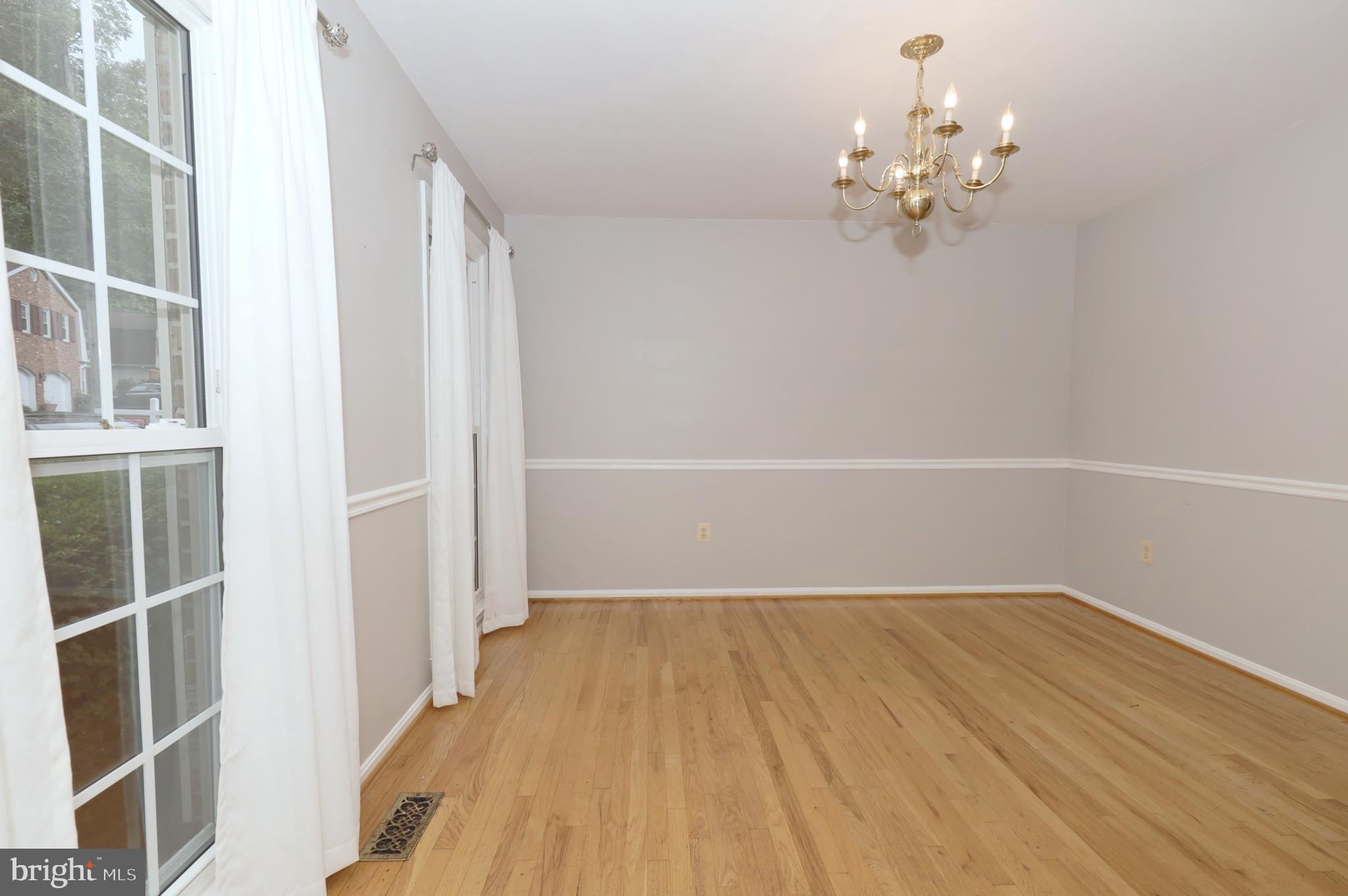 9925 Natick Road Burke, VA 22015 - Photo 6 of 66 Dining Room