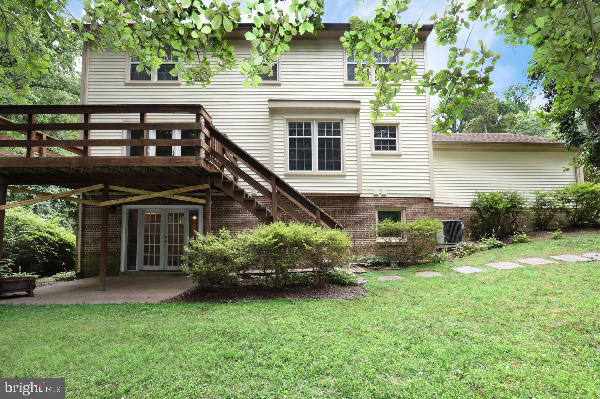9925 Natick Road Burke, VA 22015 - Photo 54 of 66 Rear of house with deck view 2