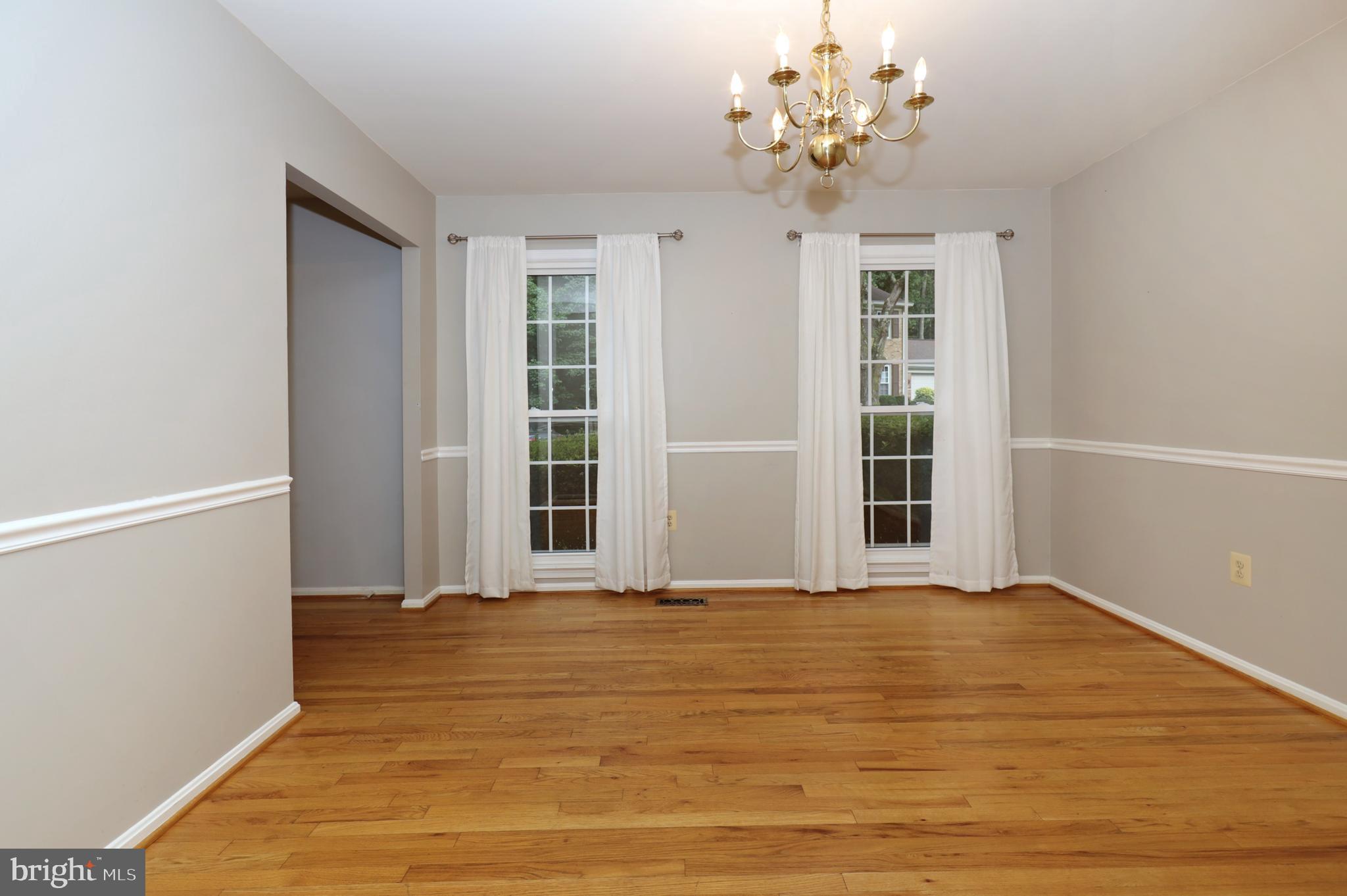 9925 Natick Road Burke, VA 22015 - Photo 7 of 66 Gallery Image 7