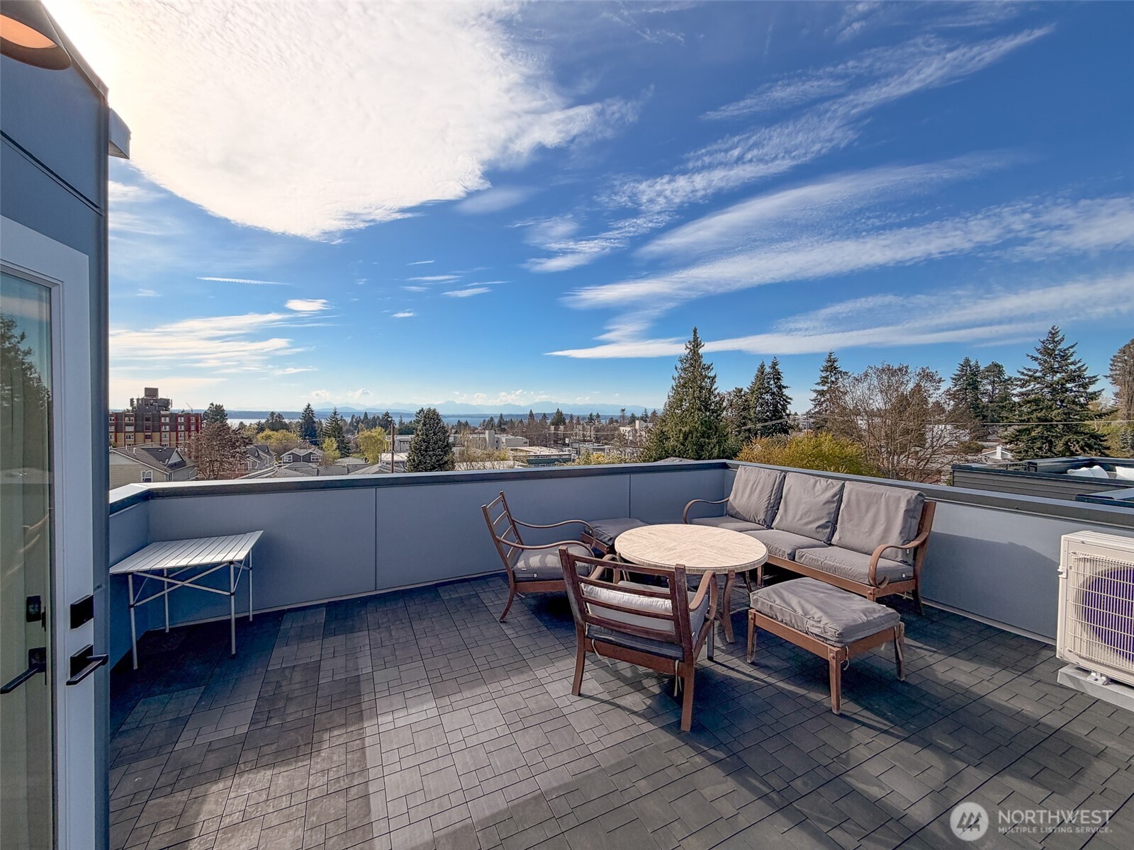 6320 41st Avenue Southwest, Unit A Seattle, WA 98136 - Photo 27 of 39