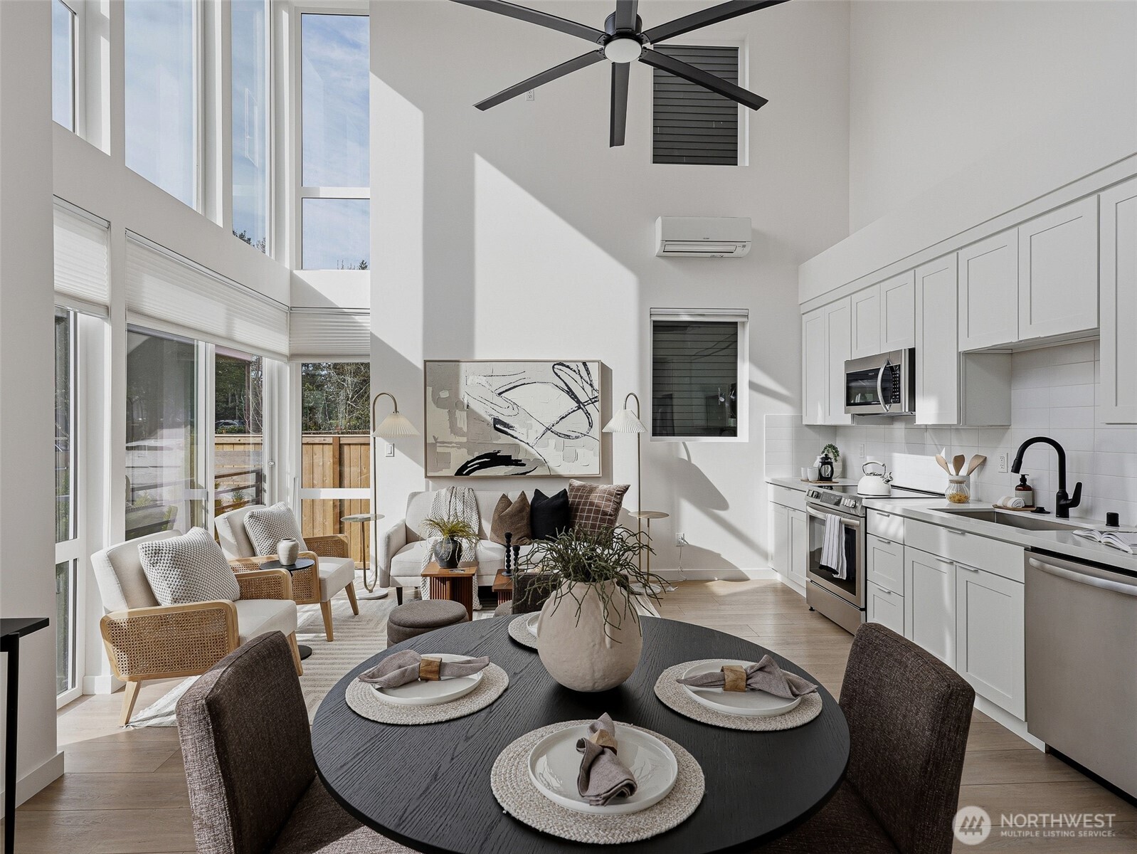 6320 41st Avenue Southwest, Unit A Seattle, WA 98136 - Photo 8 of 39