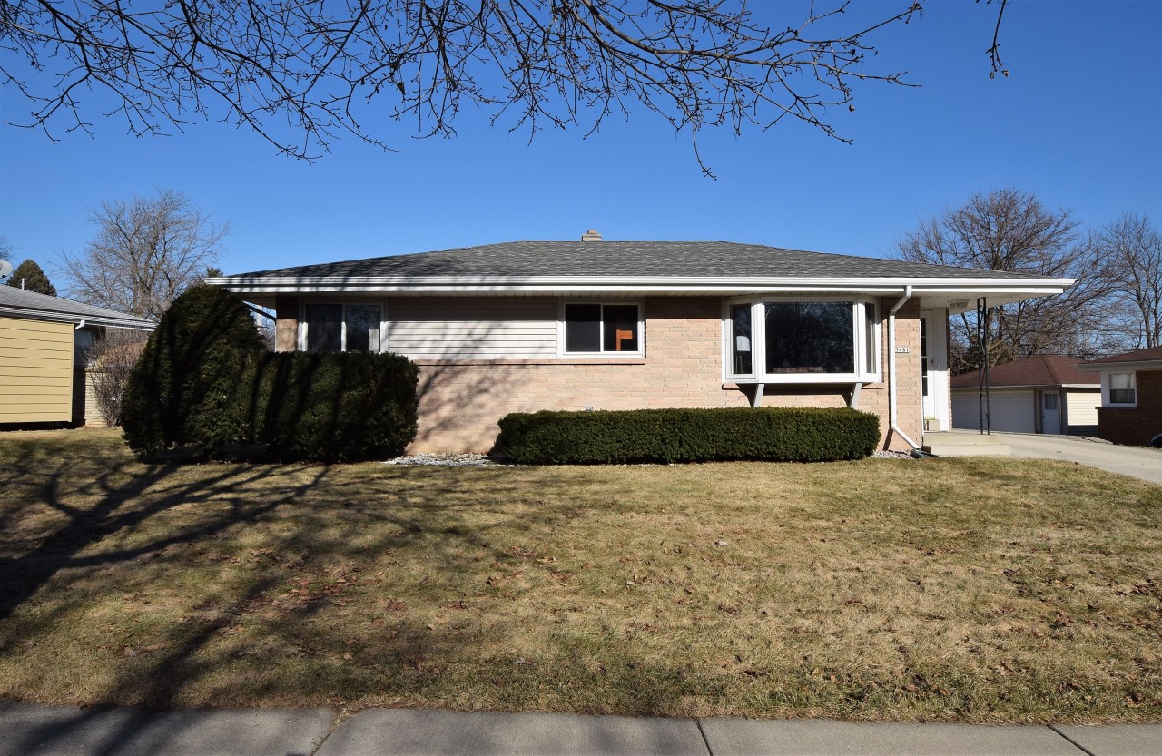 5481 Moorehead Lane Greendale, WI 53129 - Photo 1 of 1 Exterior