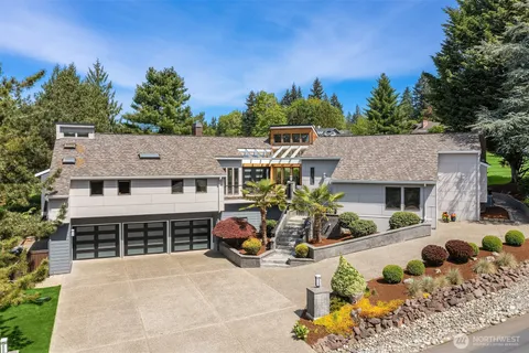 $2,189,000 | 20724 Northeast 142nd Street, Woodinville, WA 98077