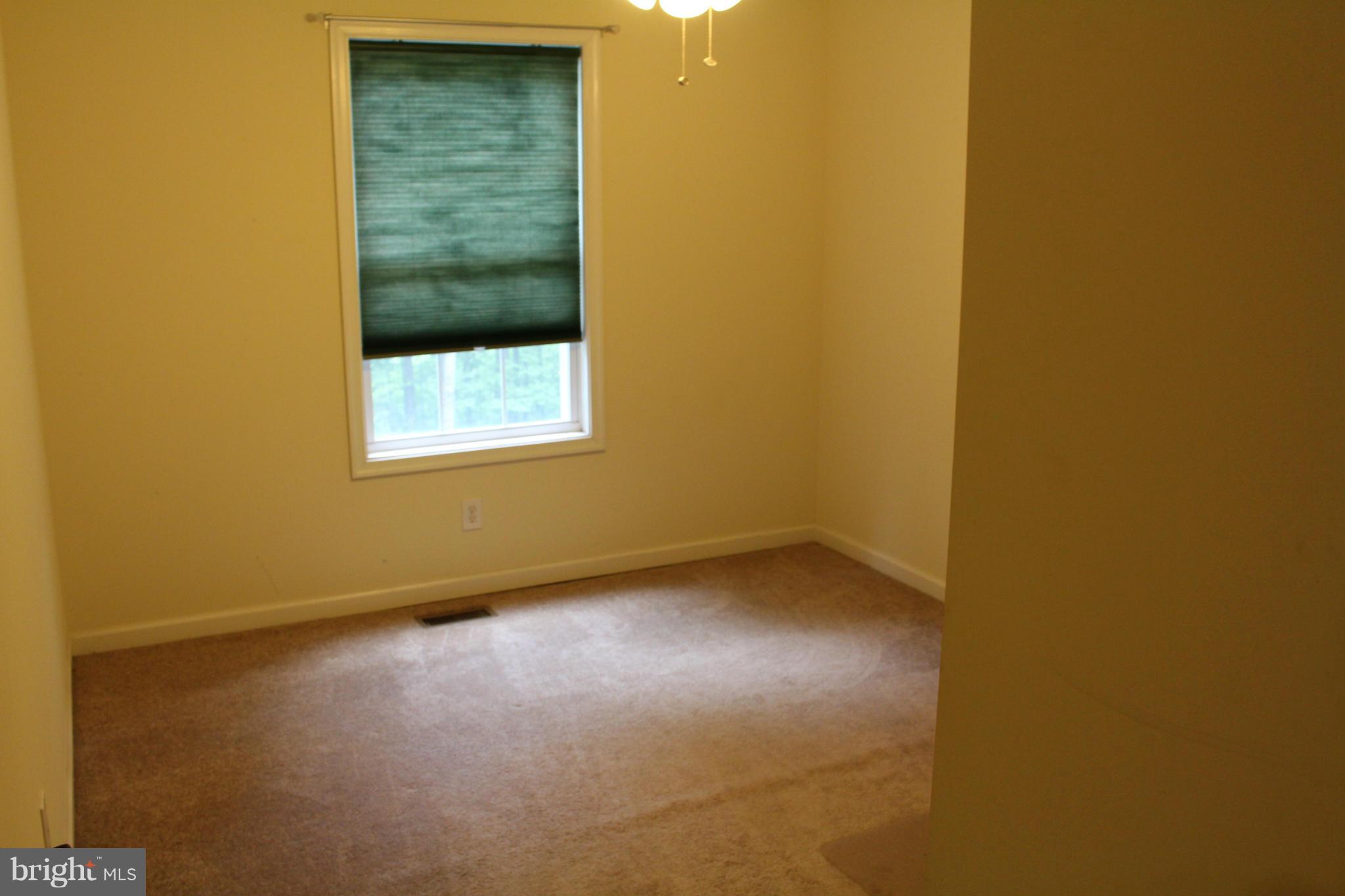 581 High Top Road Linden, VA 22642 - Photo 16 of 27 Bedroom