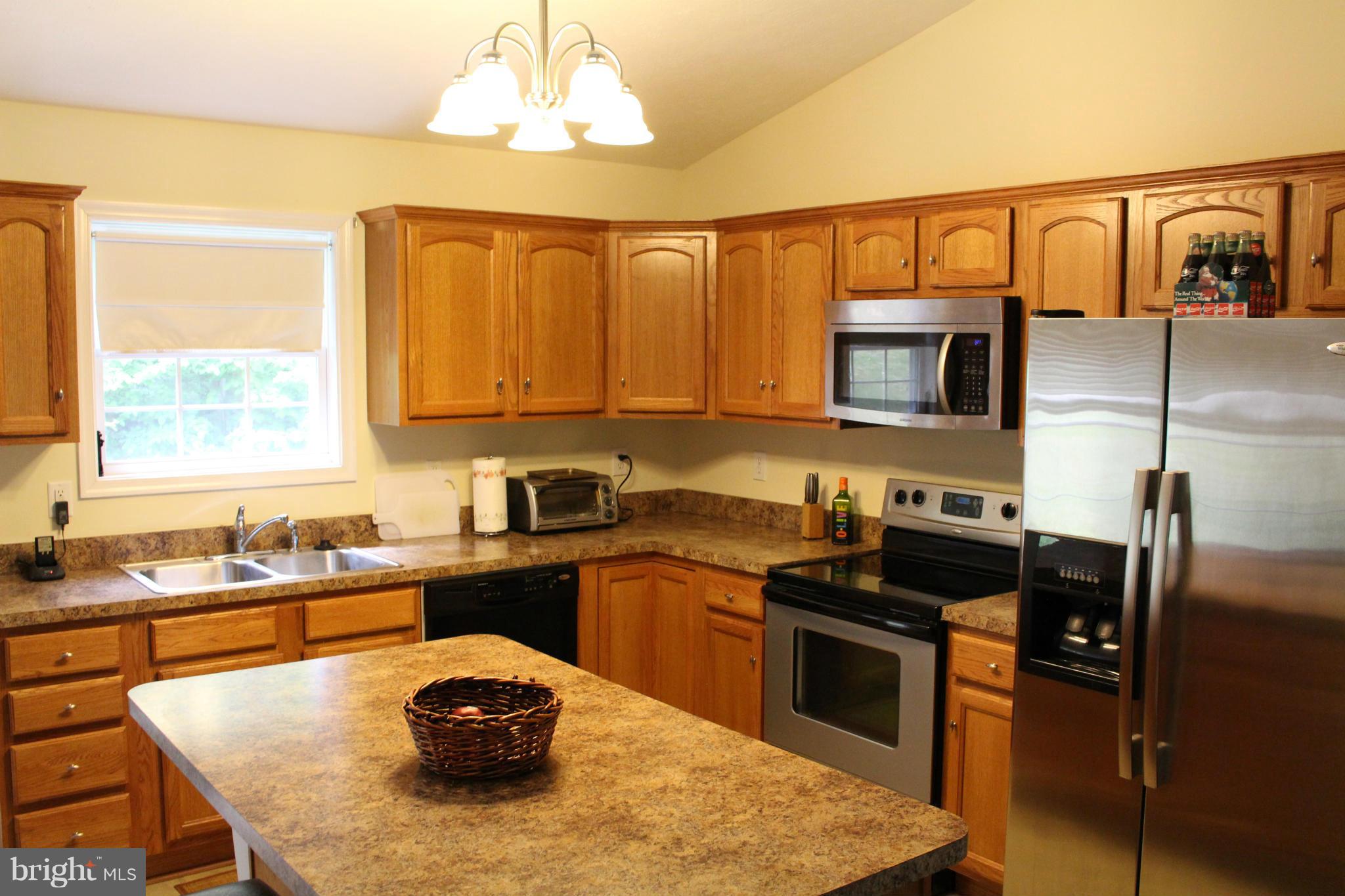 581 High Top Road Linden, VA 22642 - Photo 6 of 27 Kitchen