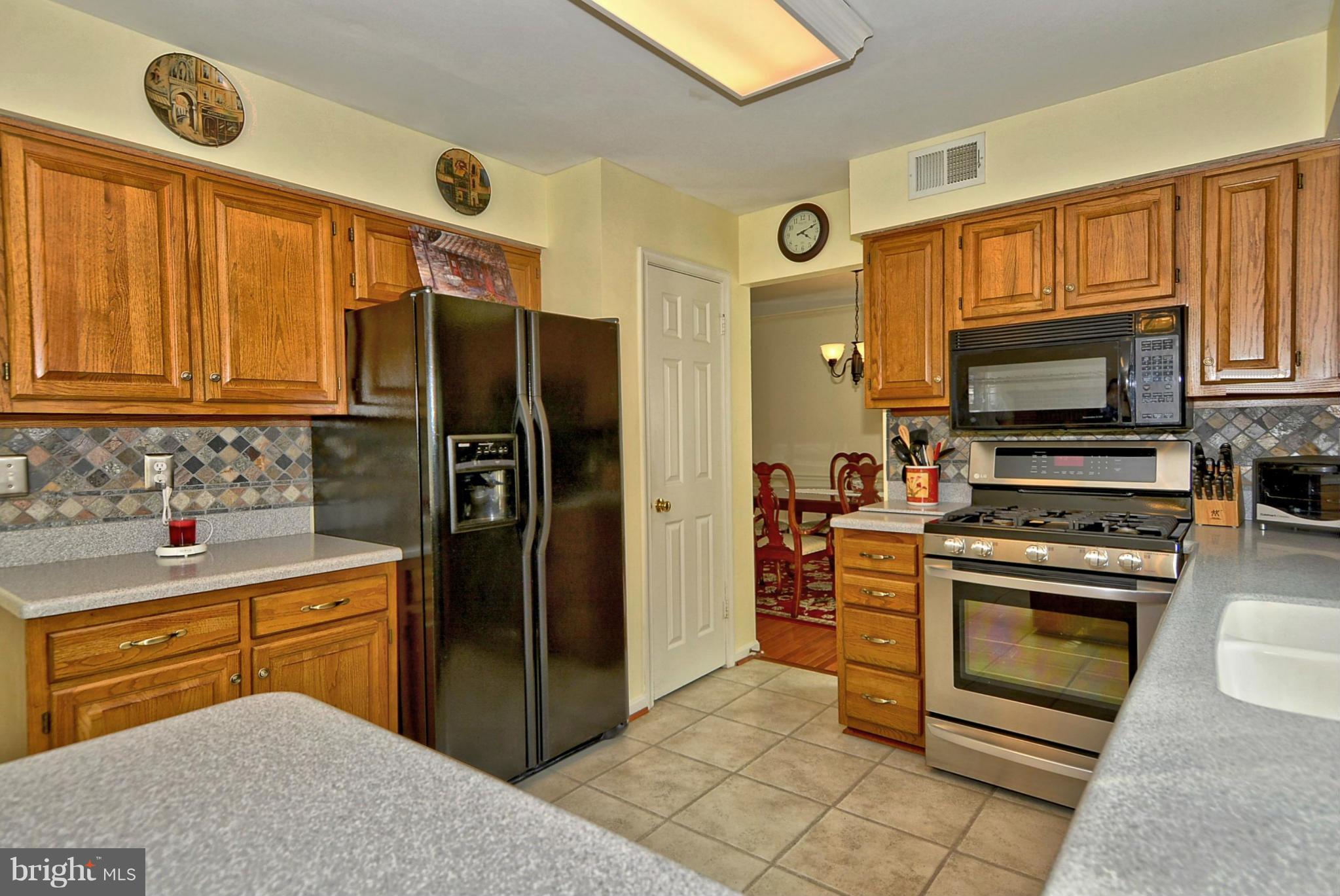 8012 Rocky Run Road Gainesville, VA 20155 - Photo 9 of 30 Kitchen