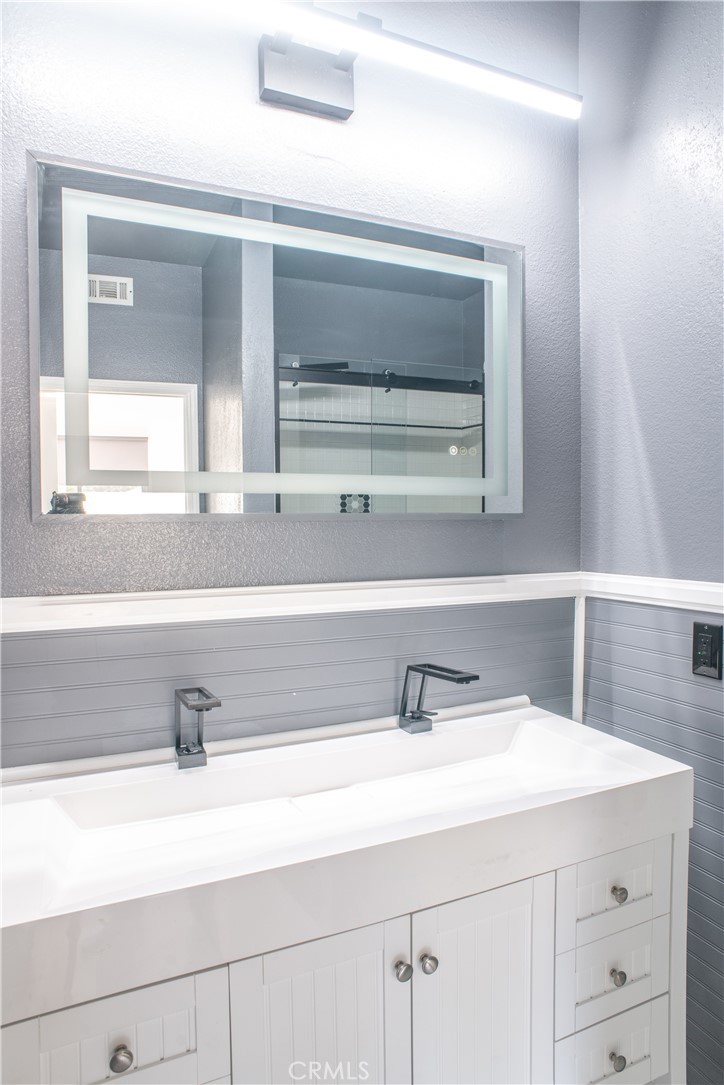 24825 Alexandra Court Calabasas, CA 91302 - Photo 31 of 45