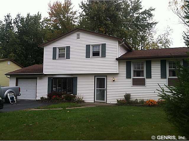 170 Cross Gates Road Greece, NY 14606 - Photo 1 of 1 Exterior Front