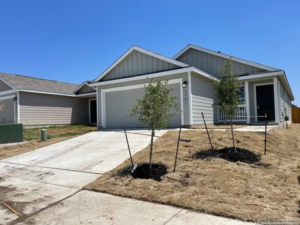 $1,550 | 4347 Rapids Way, San Antonio, TX 78223