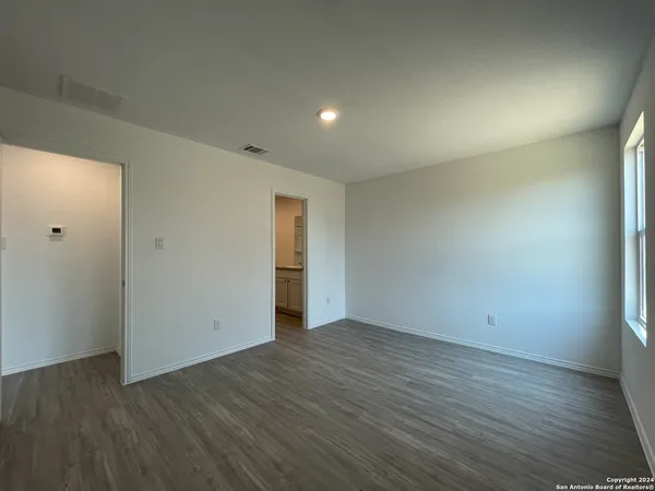 $1,550 | 4347 Rapids Way, San Antonio, TX 78223