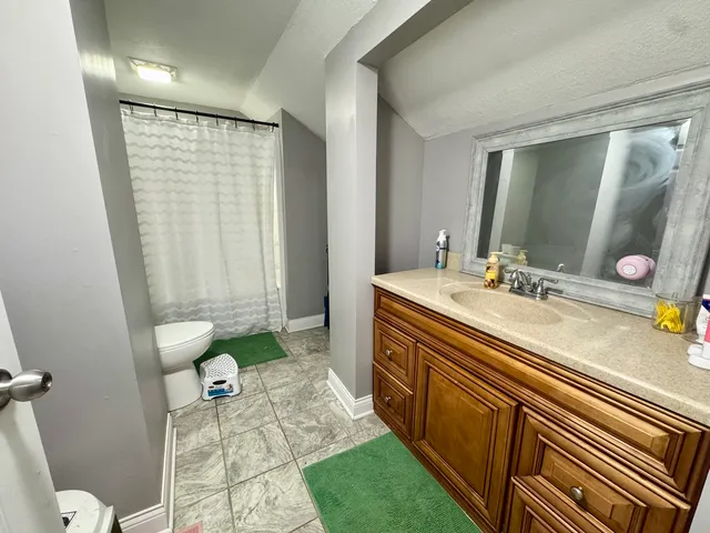 $185,500 | 402 North Center Street, Colfax, IL 61728